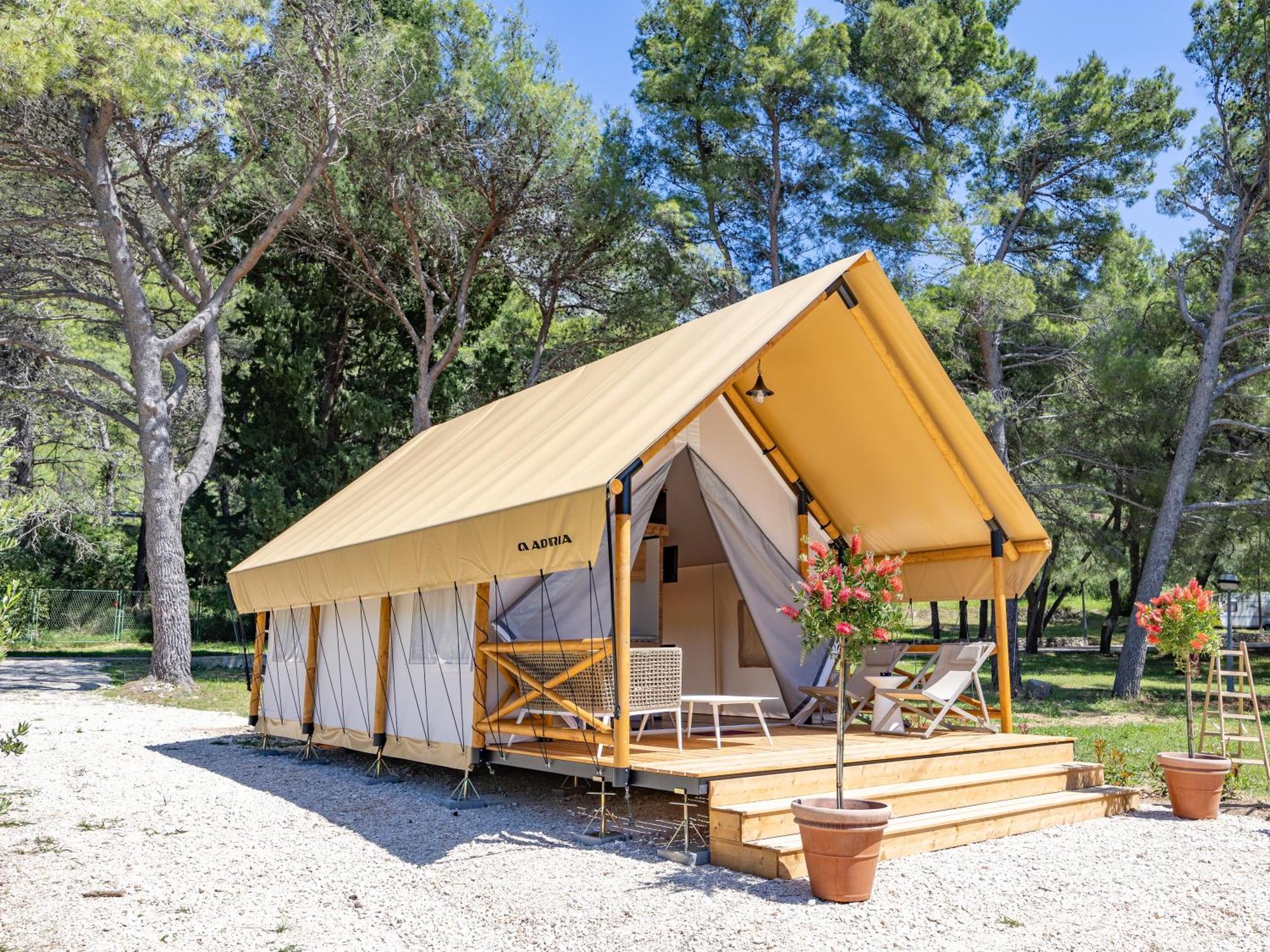 Camp Dole Zivogosce - Mobile Home And Glamping Tent Екстер'єр фото