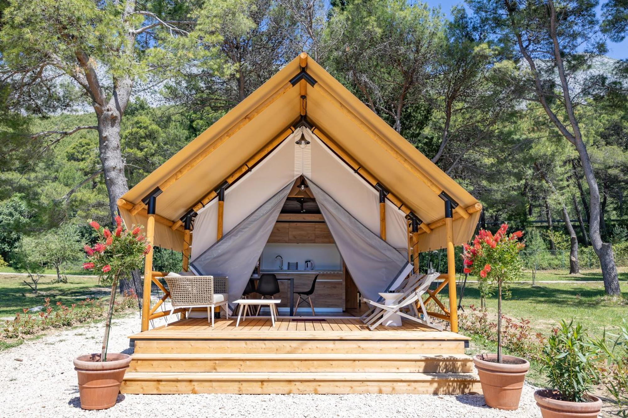 Camp Dole Zivogosce - Mobile Home And Glamping Tent Екстер'єр фото